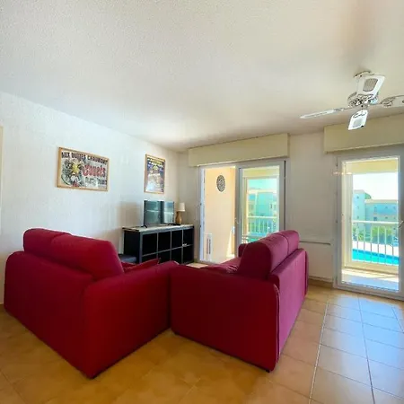 Apartman Apt In Residence With Swimming Pool & Balcony *