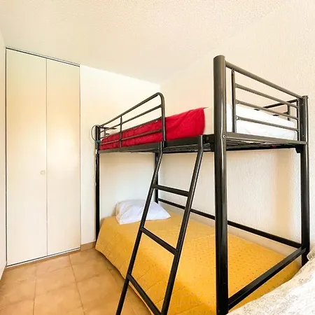Apt In Residence With Swimming Pool & Balcony Apartman Fréjus